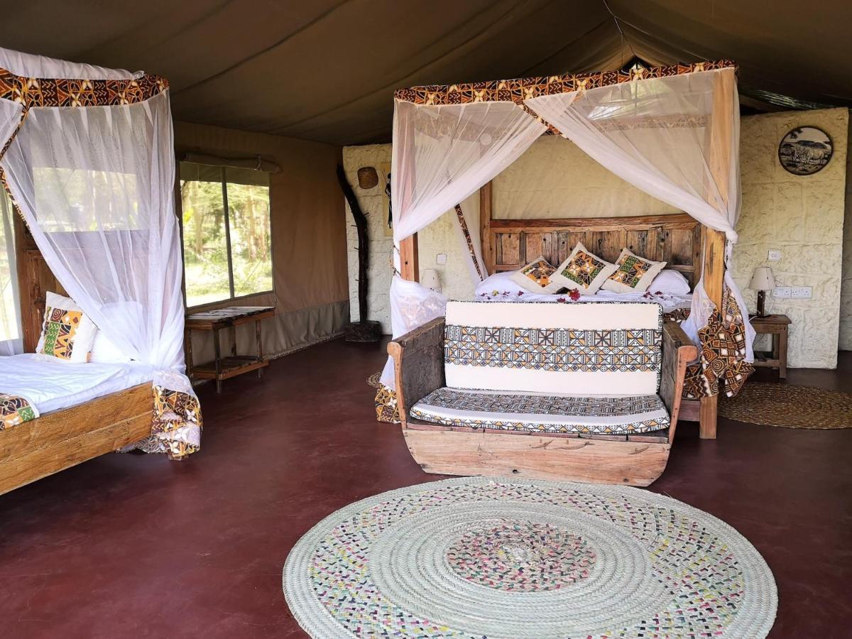 Africa Safari Lake Manyara Located Inside A Wildlife Park Hotel Mto wa Mbu Exterior photo